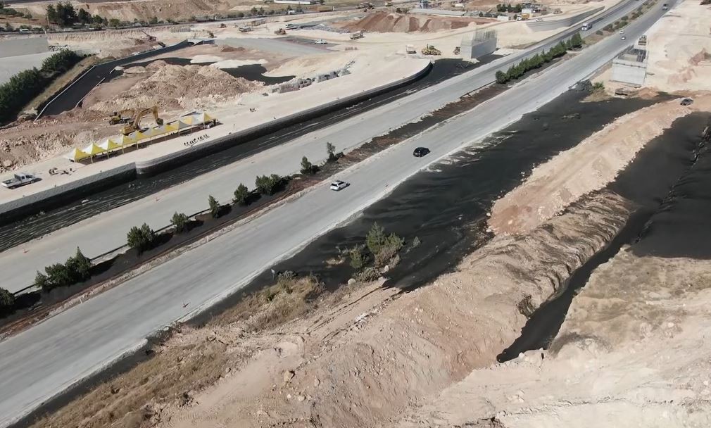 TAG Otoyolu 30 saat sonra çift yönlü olarak trafiğe açıldı