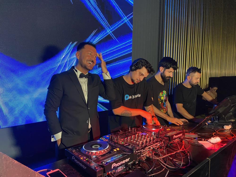 İstanbul’da görkemli açılış