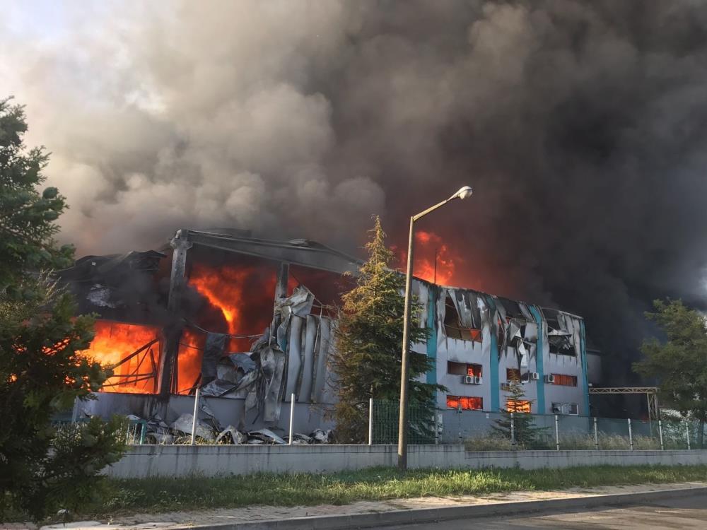 Tekirdağ’da fabrikada kimyasal patlama!