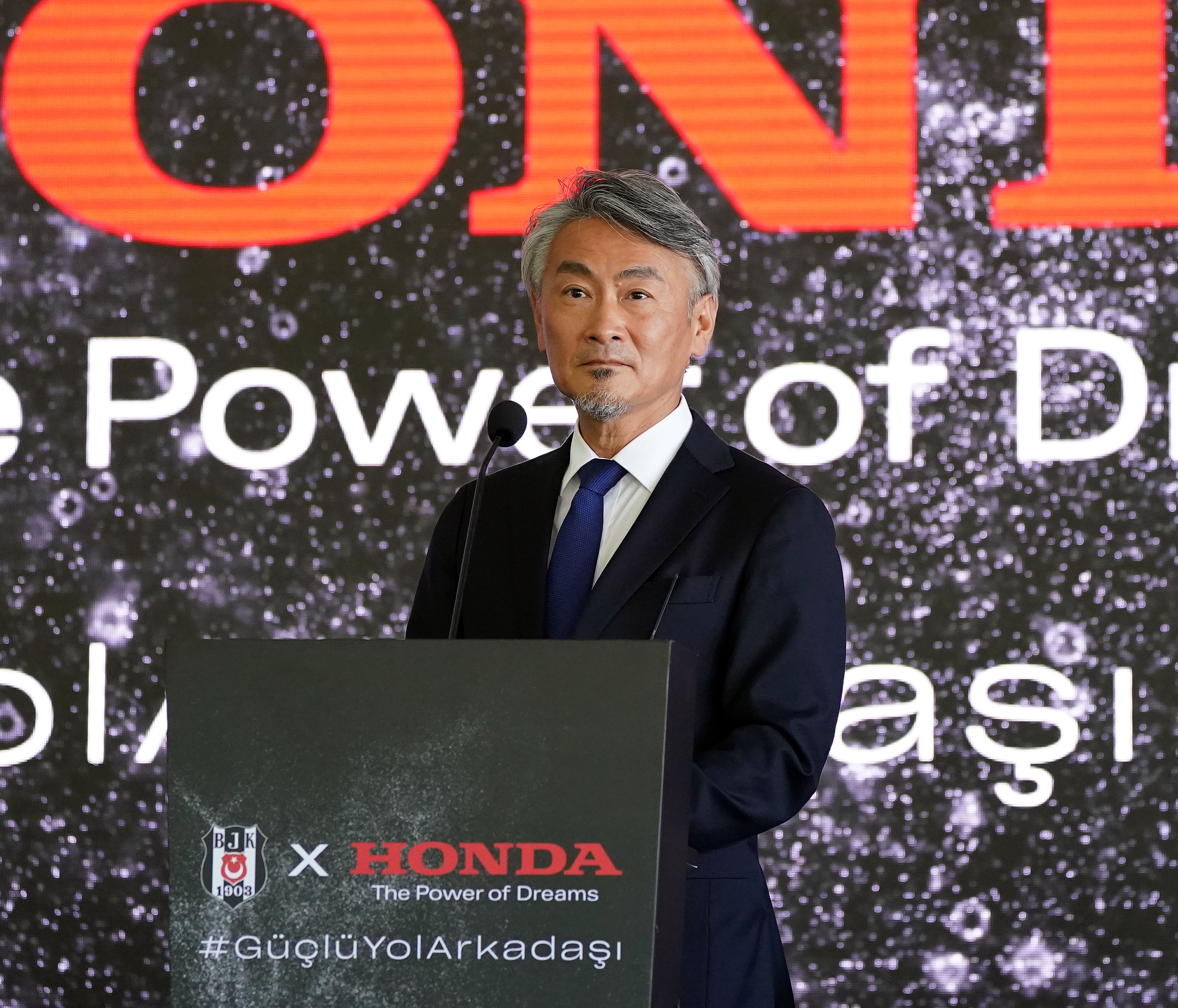 Beşiktaş’a yeni araç sponsoru