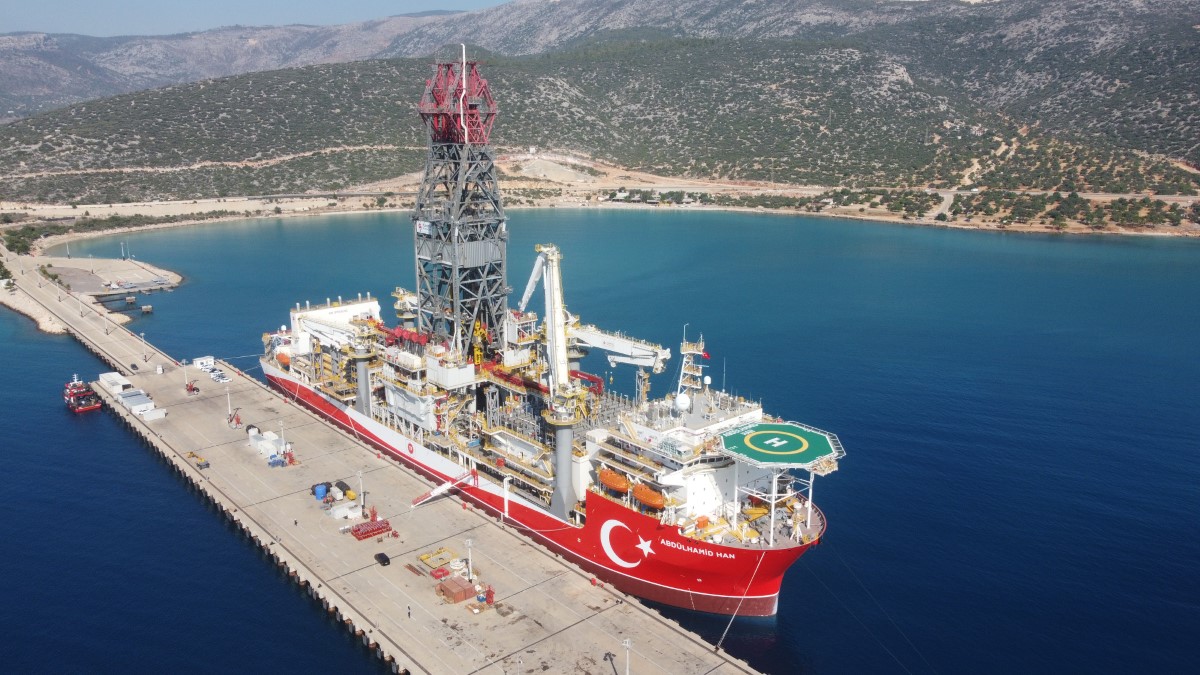 Cumhurbaşkanı Erdoğan uğurlayacak, Abdülhamid Han Gemisi bugün göreve başlıyor