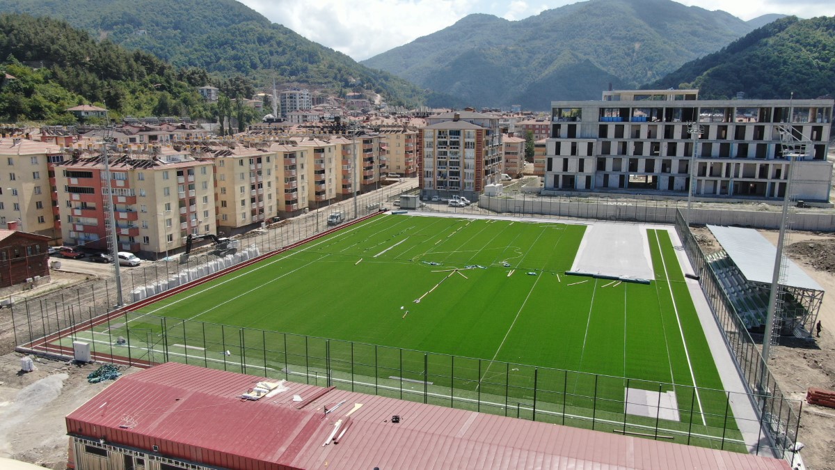 Bozkurt Futbol Sahası afetin yıl dönümünde yeniden ilçeye kazandırıldı