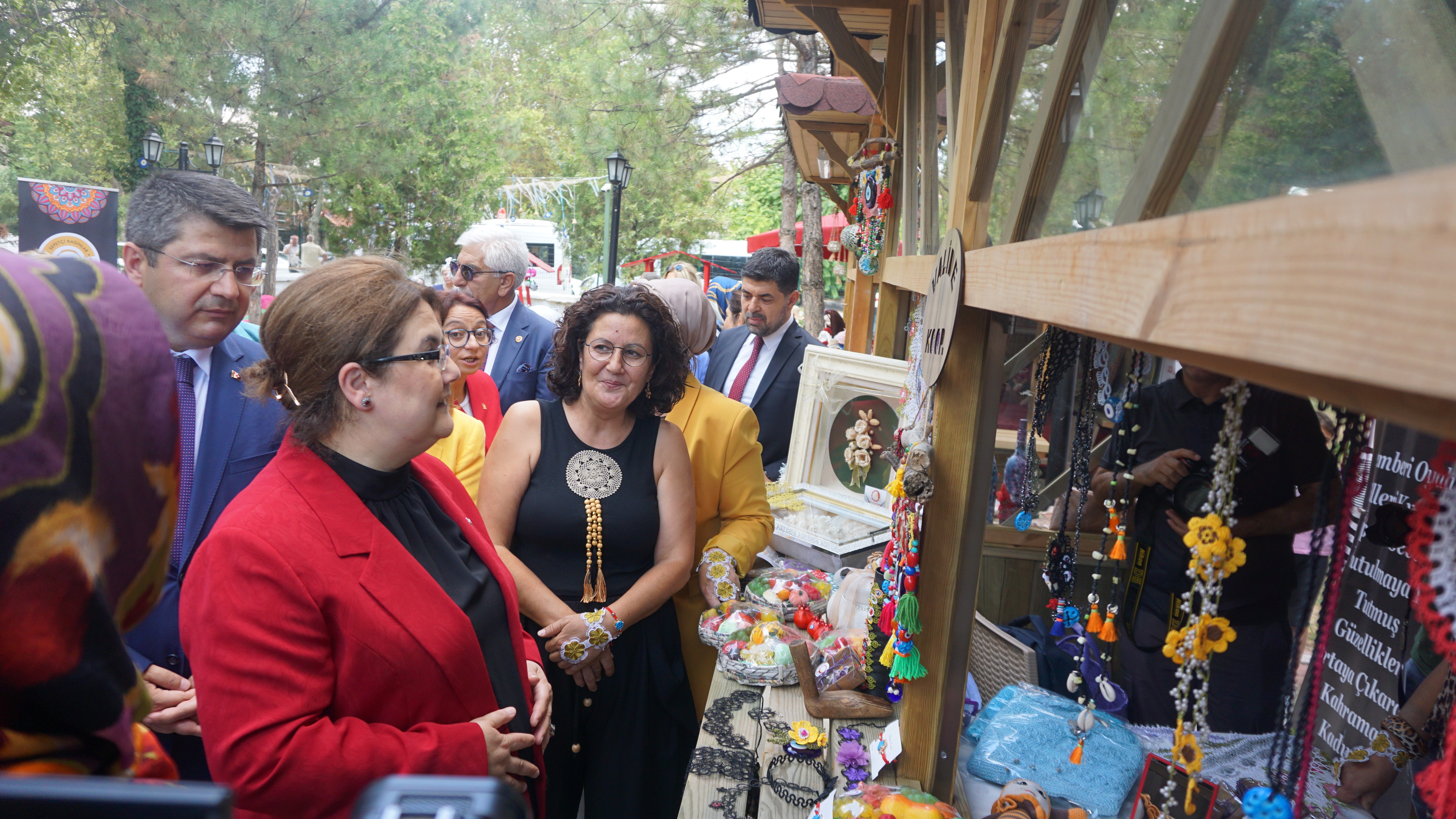 Bakan Yanık: 'İstihdam edilen kadın sayımız 10 milyona yaklaştı'