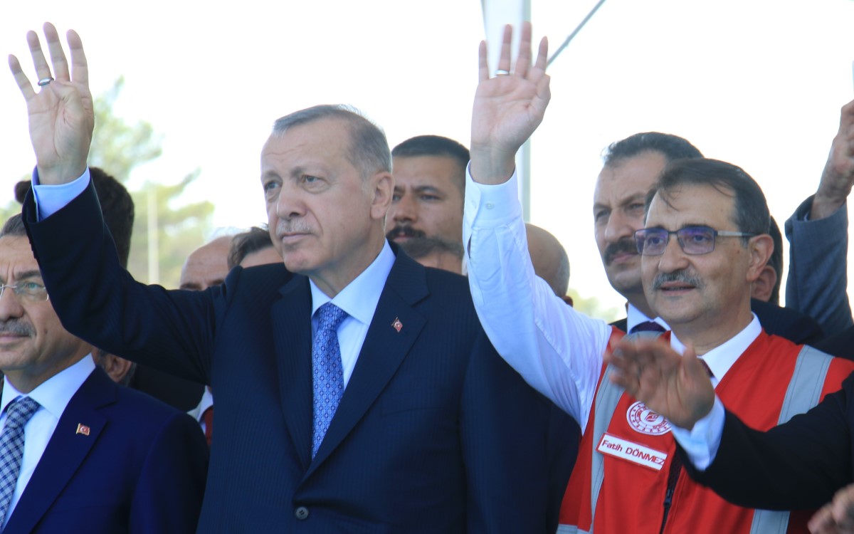 'Abdulhamid Han' Cumhurbaşkanı Erdoğan'ın katıldığı törenle Akdeniz'e uğurlandı