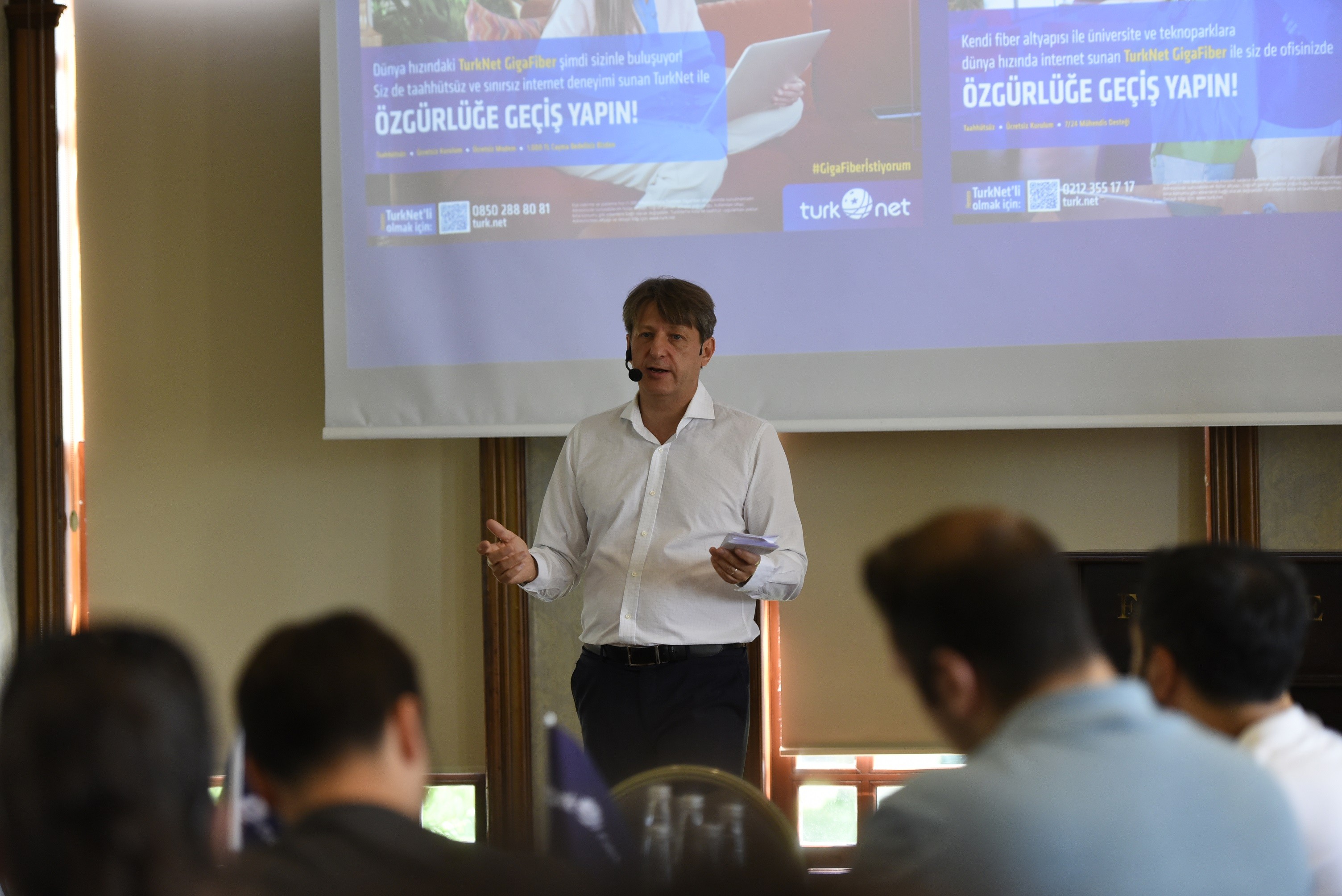 TurkNet’ten ‘taahhütsüz’ internet