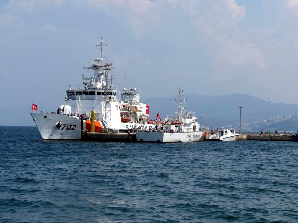 Arama Kurtarma Gemisi TCSG Güven'e ziyaretçi akını