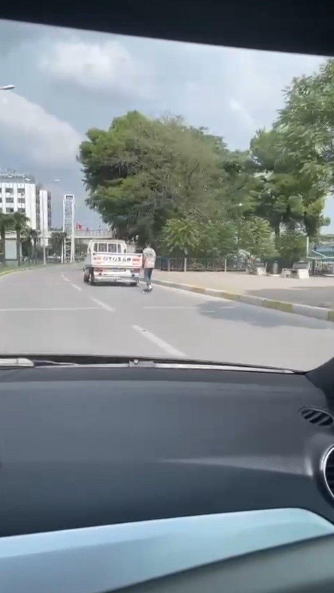 Trafikte tehlikeli oyun İhlas Haber Ajansı