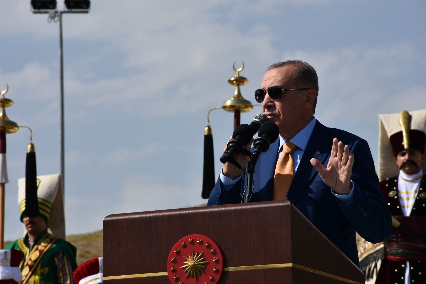 Cumhurbaşkanı Erdoğan: 'Bir gece ansızın gelebiliriz'