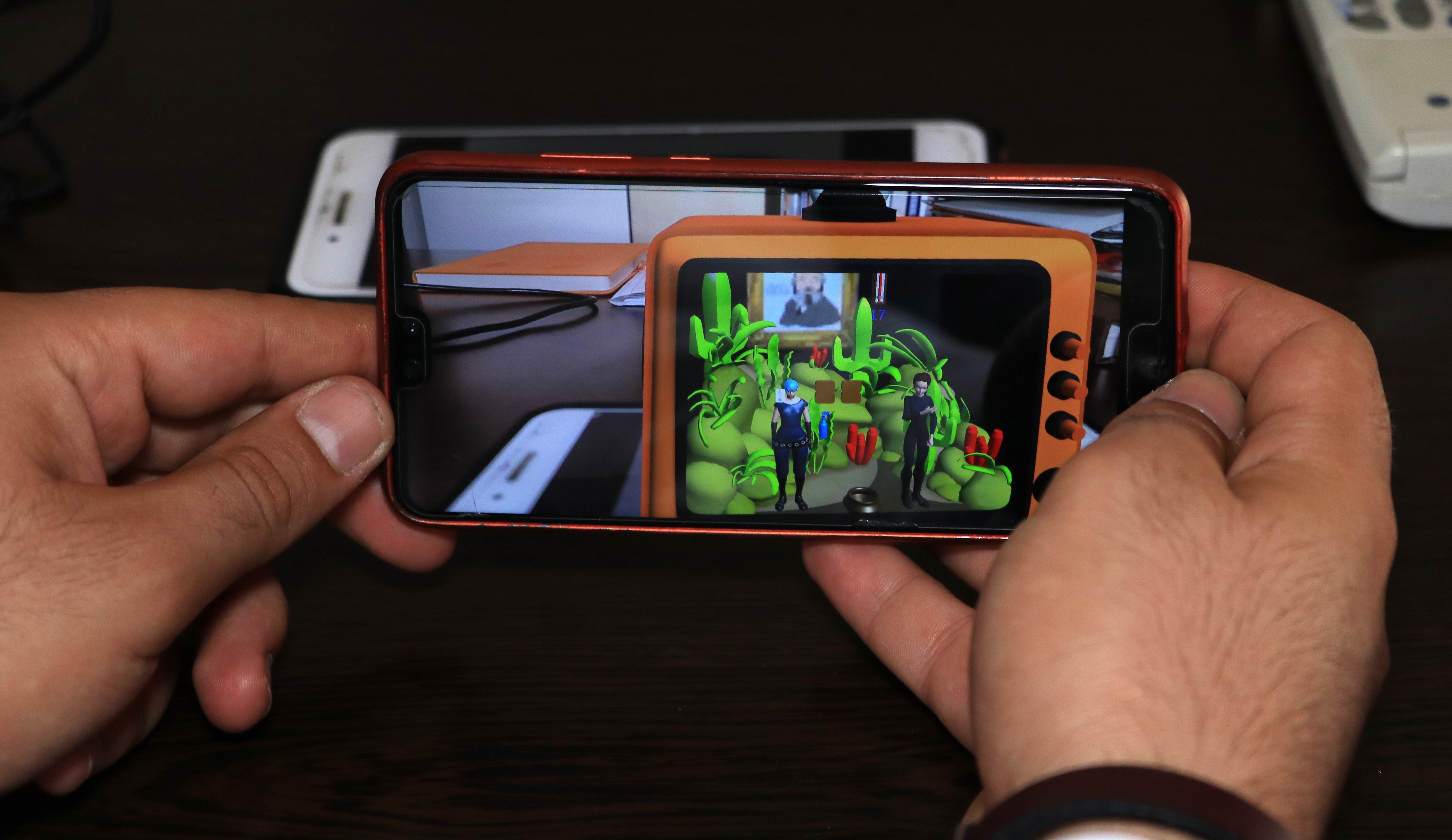 Yaptığı yazılımla işitme engellilere umut oldu