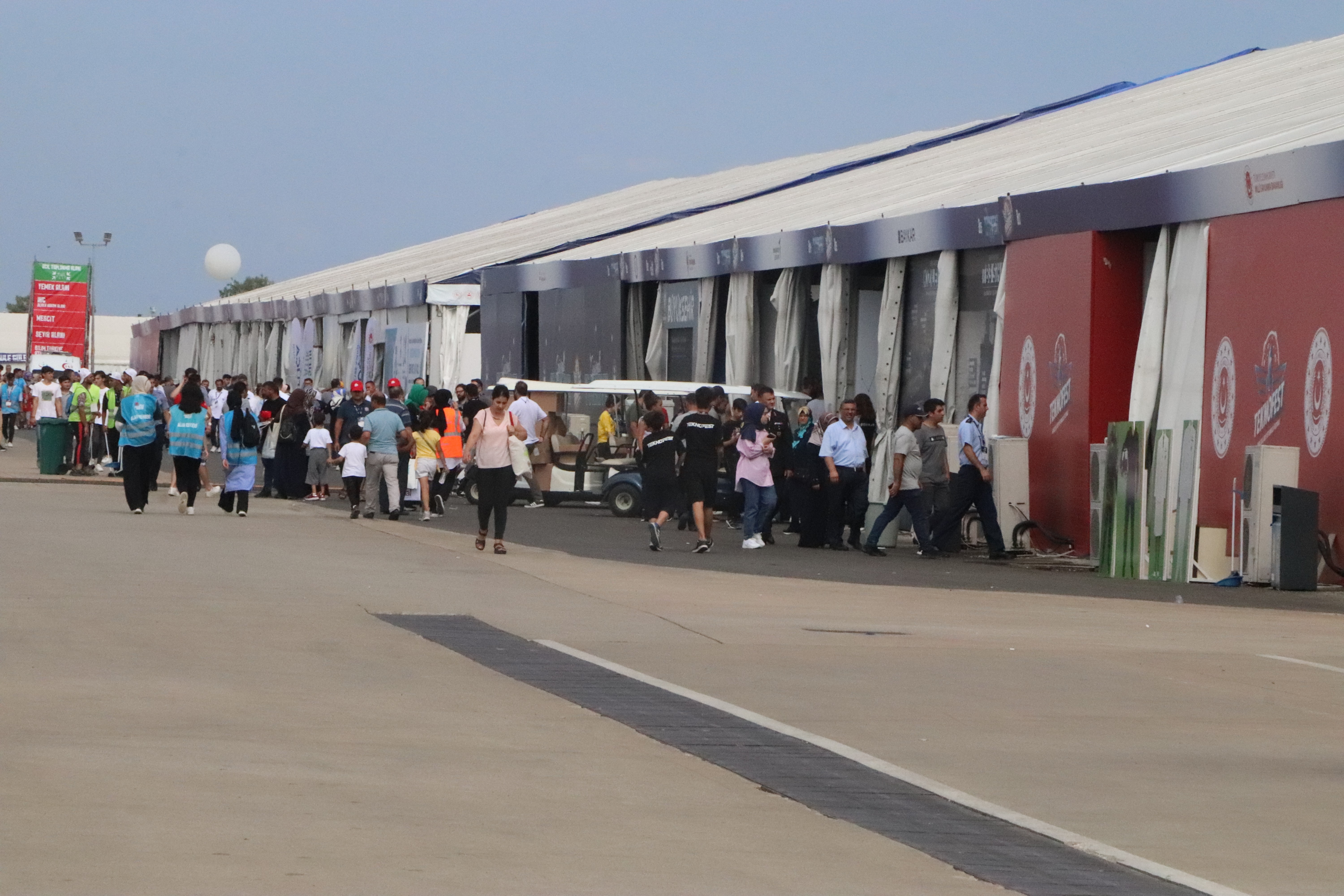 TEKNOFEST’in 3'üncü gününde de nefes kesen gösteriler