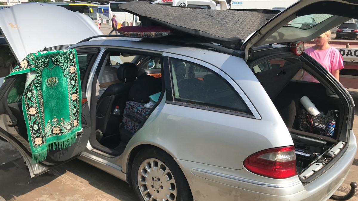 Edirne Kapıkule’deki su baskının ardından temizlik çalışmalarına başlandı