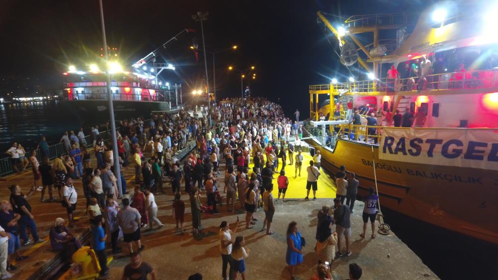 Av sezonu başladı, balıkçılar denize açıldı