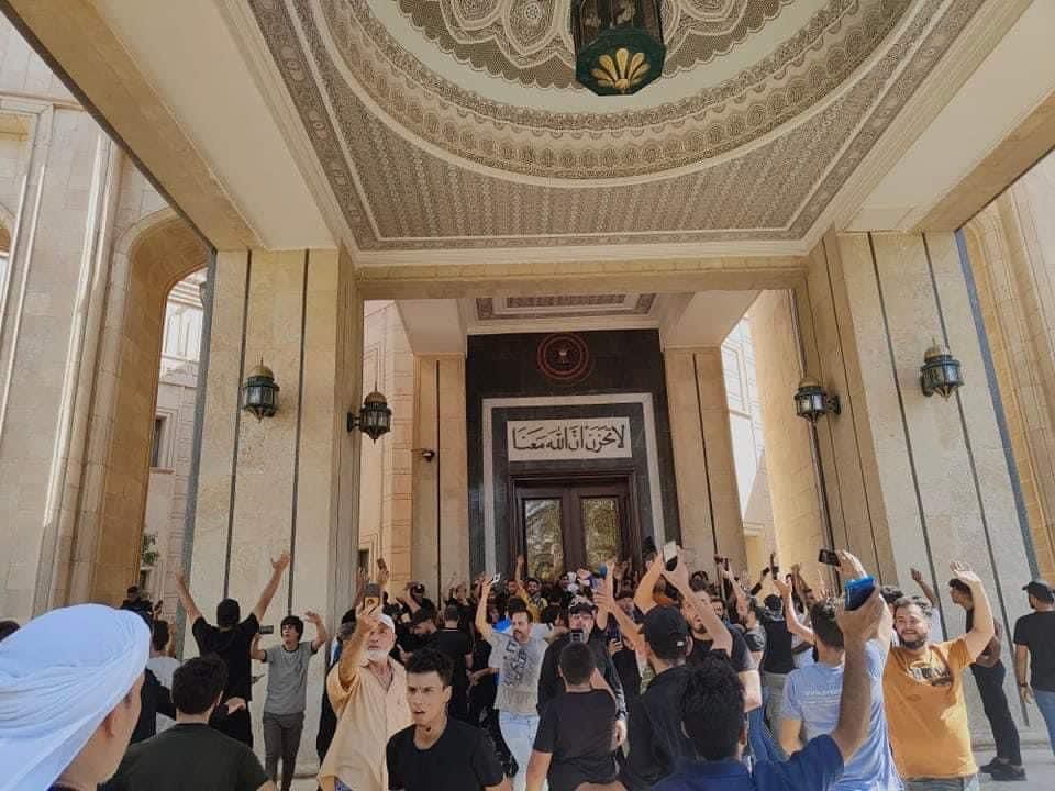 Irak'ta sokağa çıkma yasağı ilan edildi