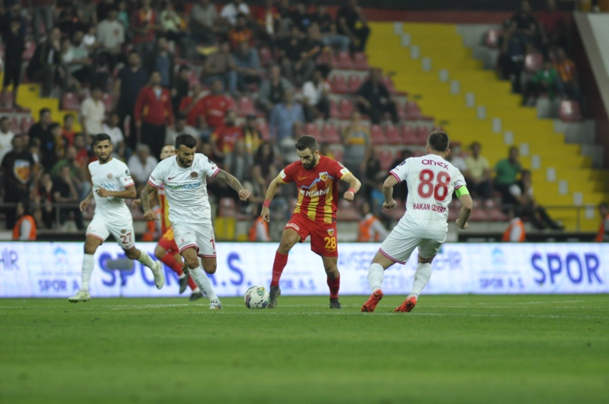 Kayserispor Nuri Şahin'i tek golle üzdü!