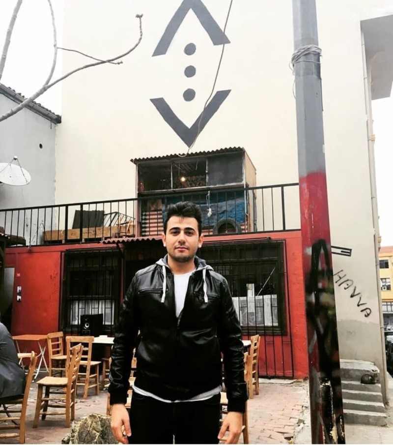 Sancaktepe'de 'halı' cinayeti: Üst kat komşularına kurşun yağdırdı