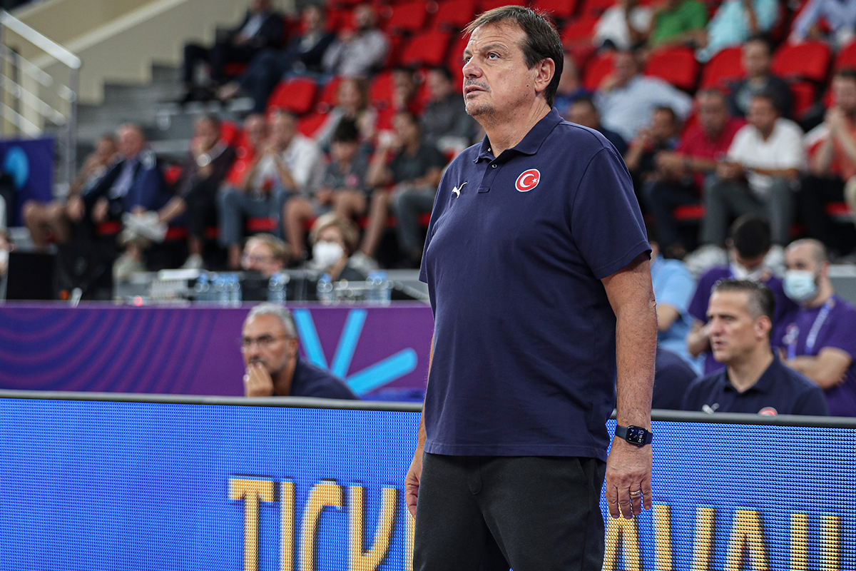 A Milli Erkek Basketbol Takımı, İspanya'ya 72-69 yenildi