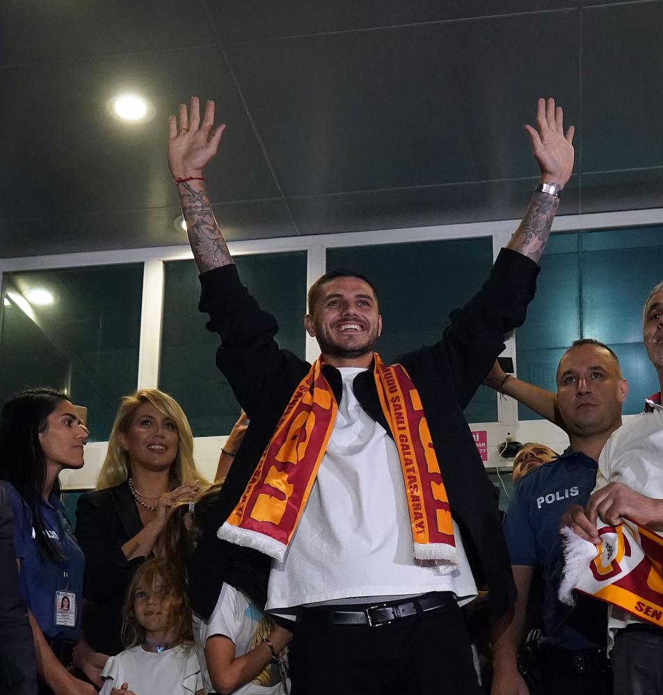 Mauro Icardi, İstanbul'a geldi