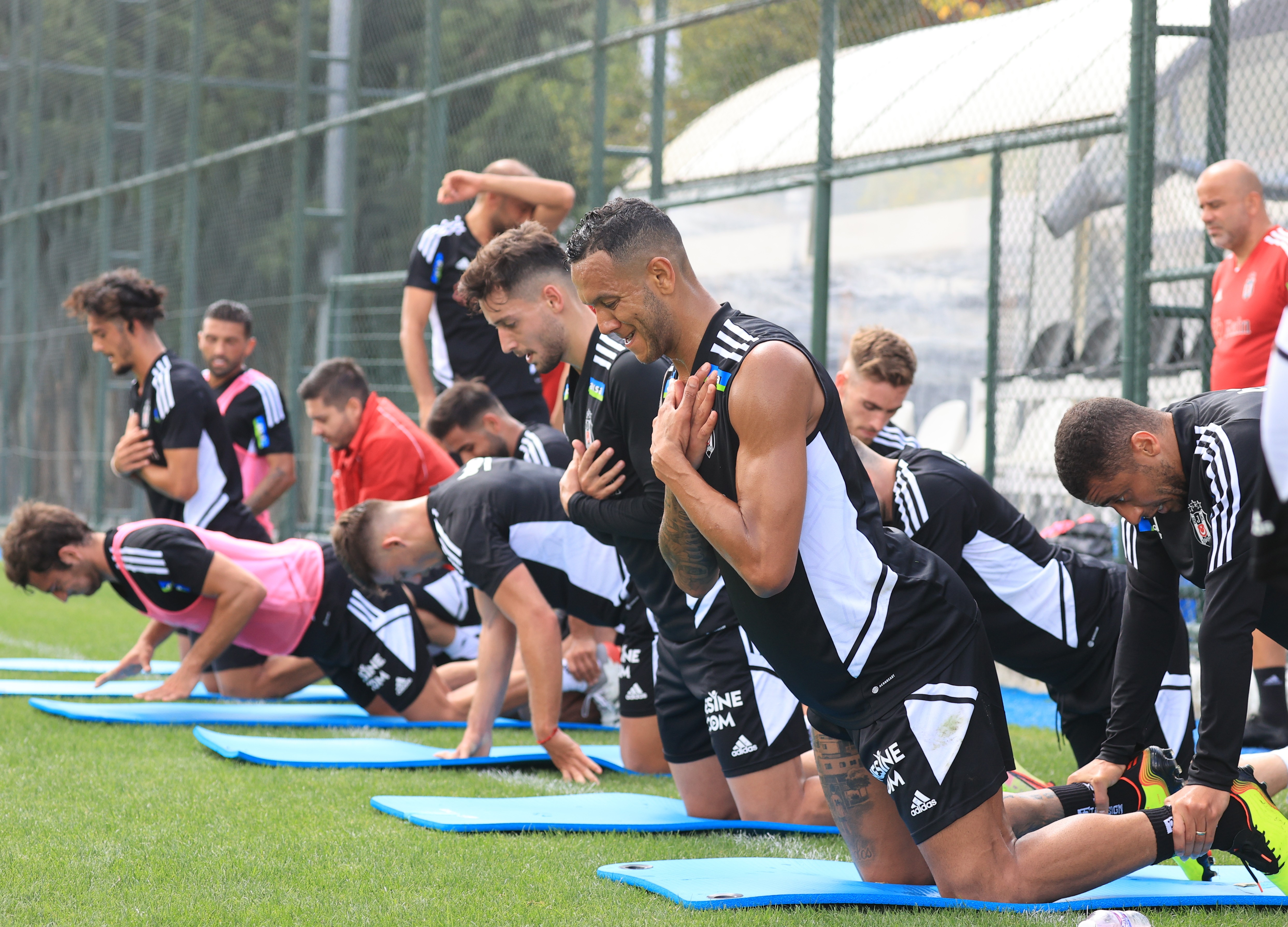 Beşiktaş, İstanbulspor maçı hazırlıklarına başladı İhlas Haber Ajansı