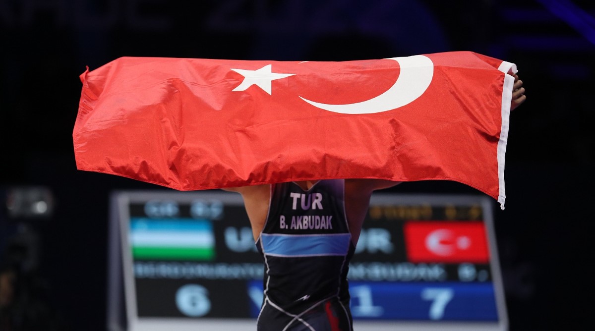 Burhan Akbudak’tan Dünya Şampiyonası’nda altın madalya