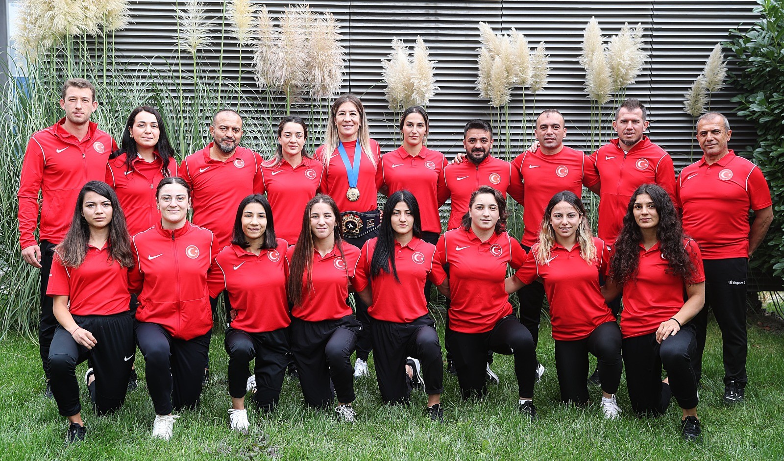 Efrahim Kahraman: 'Yasemin Adar Yiğit ile tarih yazdık'