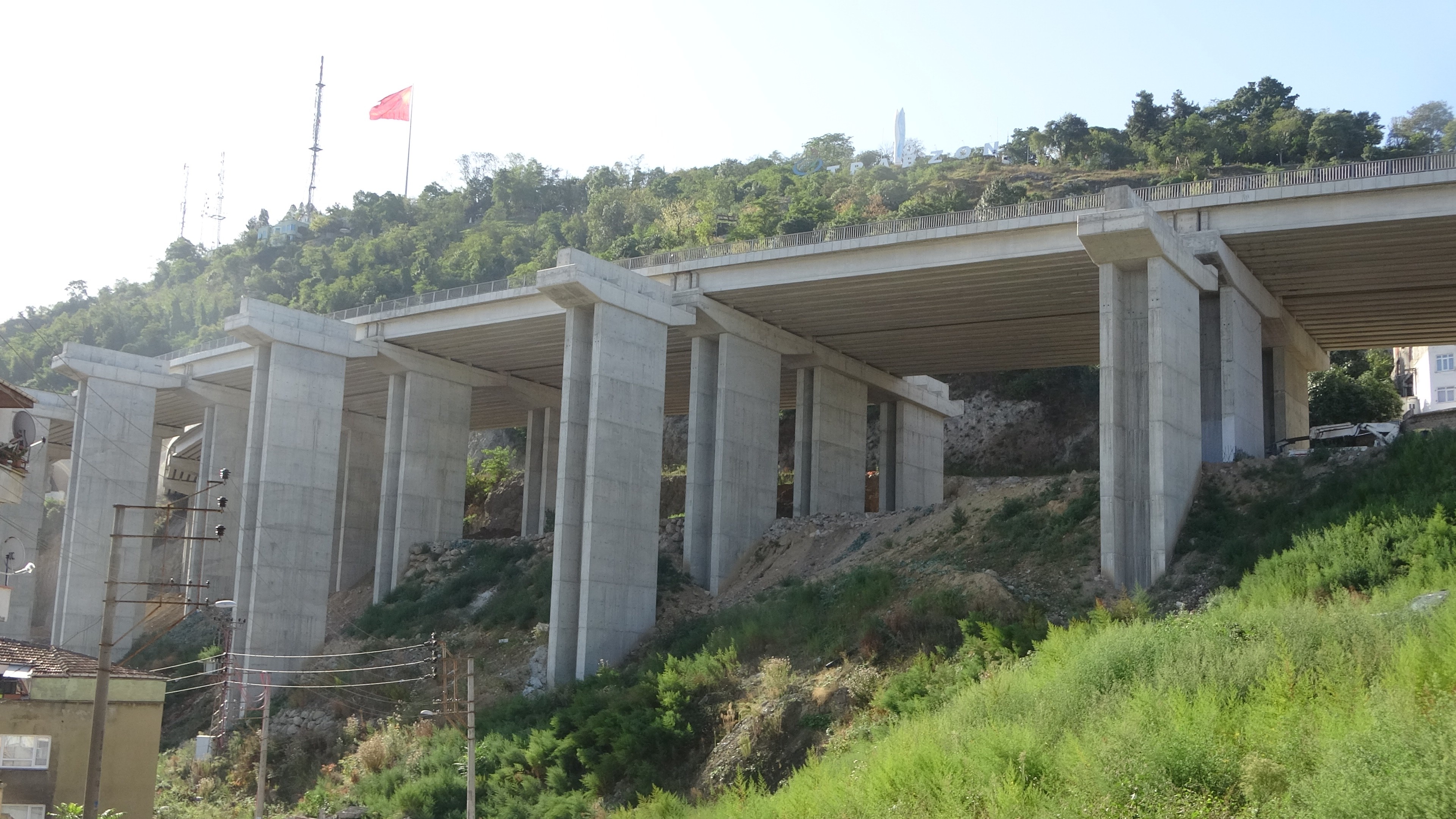 Türkiye’nin en maliyetli şehir içi yolunun yapımı sürüyor