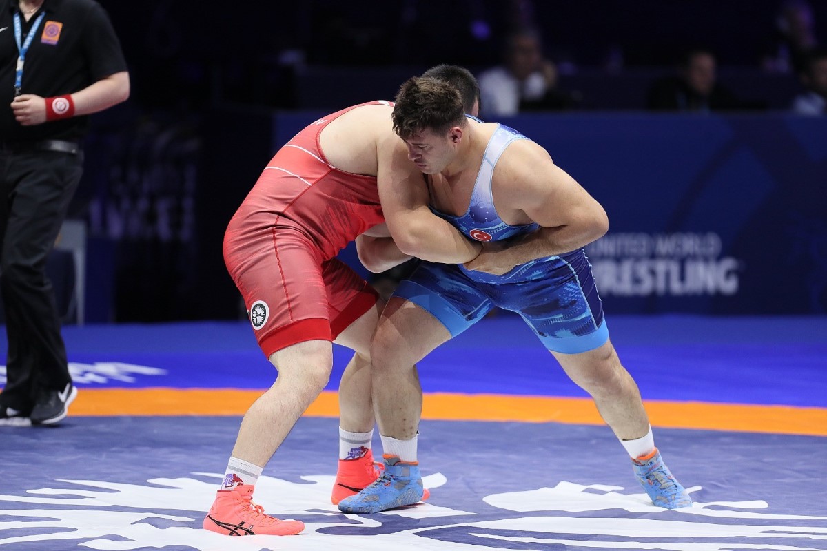 Rıza Kayaalp, Dünya Güreş Şampiyonası'nda finale çıktı