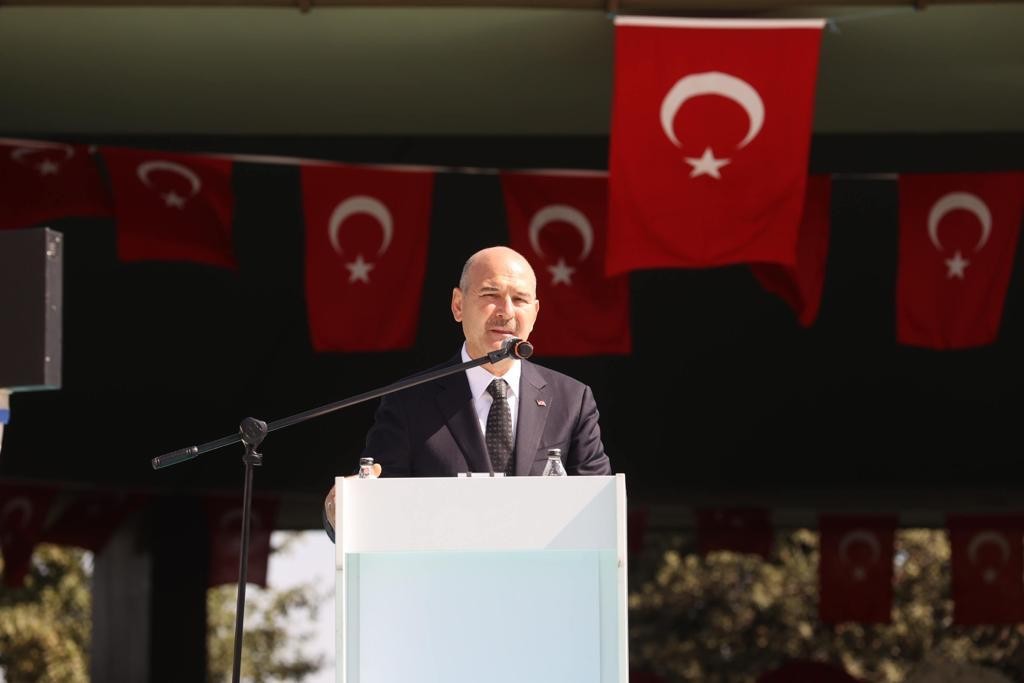 Adnan Menderes ve yol arkadaşları idamlarının 61'inci yılında kabirleri başında anıldı