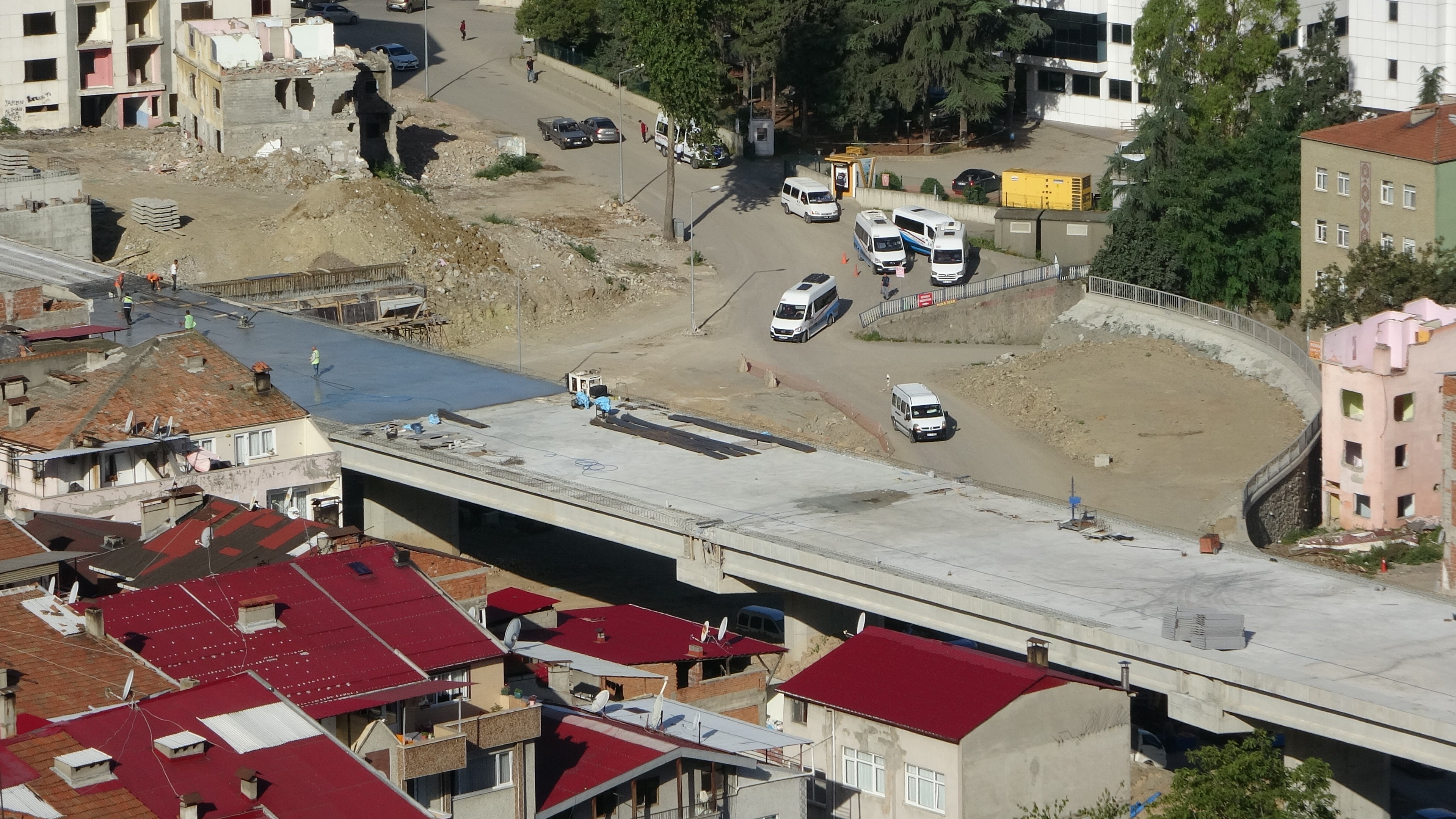 Türkiye’nin en maliyetli şehir içi yolunun yapımı sürüyor