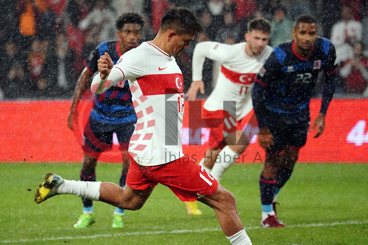 A Milli Futbol Takımı, B Ligi'ne yükseldi