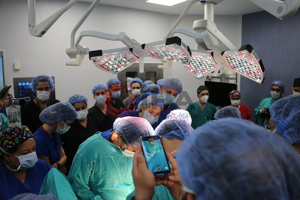 Türkiye'nin ikinci rahim nakli hastası Havva Erdem’in kız bebeği oldu