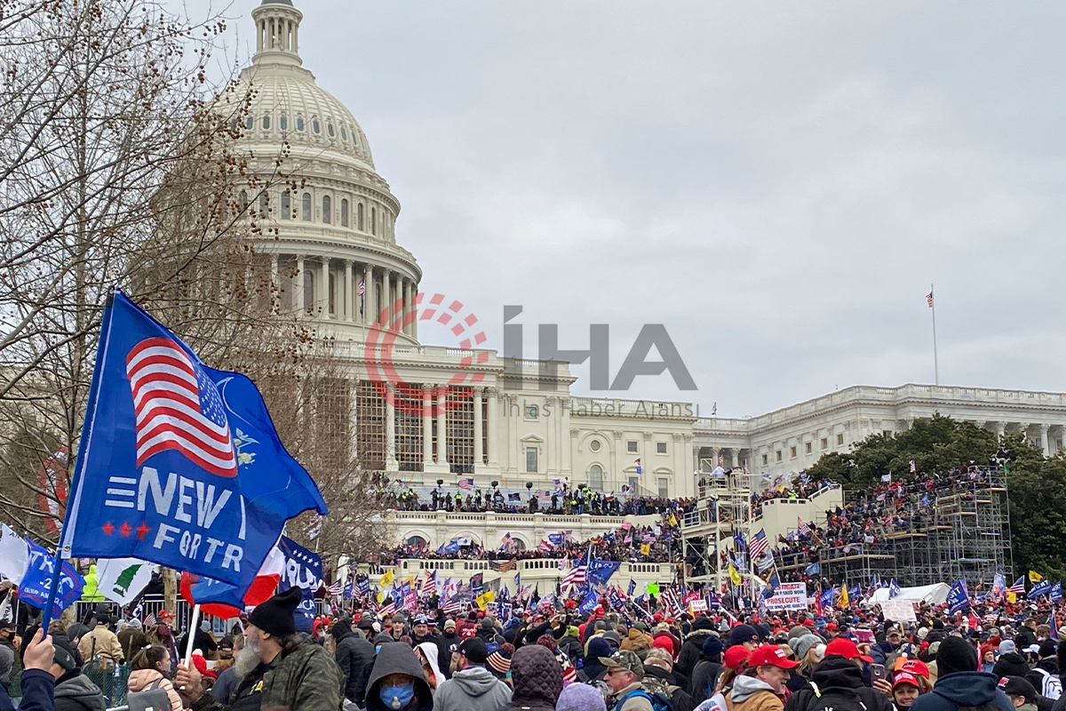ABD Kongre Binası baskını sırasında kongre liderlerinin yaşadığı gergin anların görüntüleri ilk kez yayınlandı
