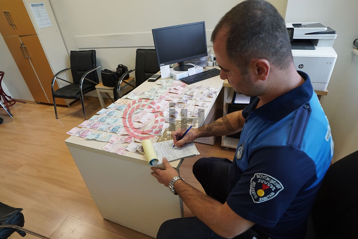 3 saatte bin 555 lira toplayan 'Banker Arif'in dilenerek kazandığı para kamuya aktarıldı