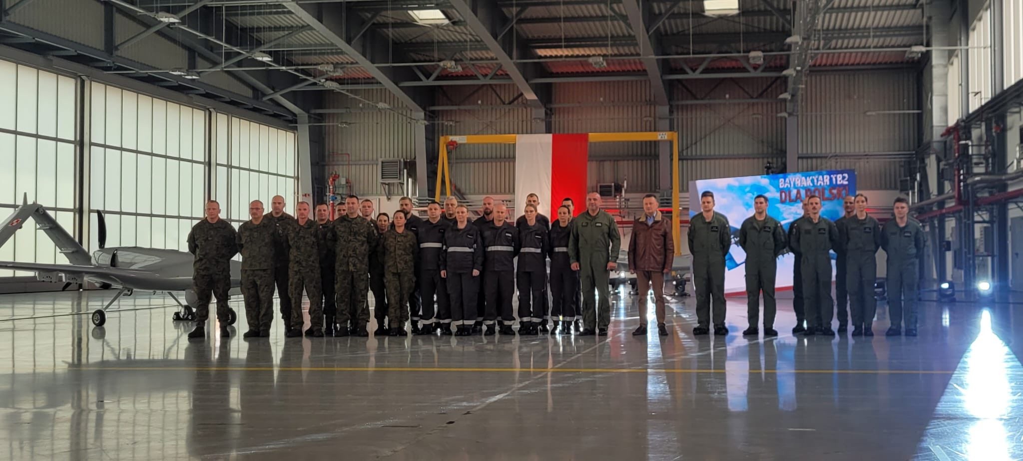 Polonya'ya Bayraktar TB2 SİHA'ların ilk teslimatı yapıldı
