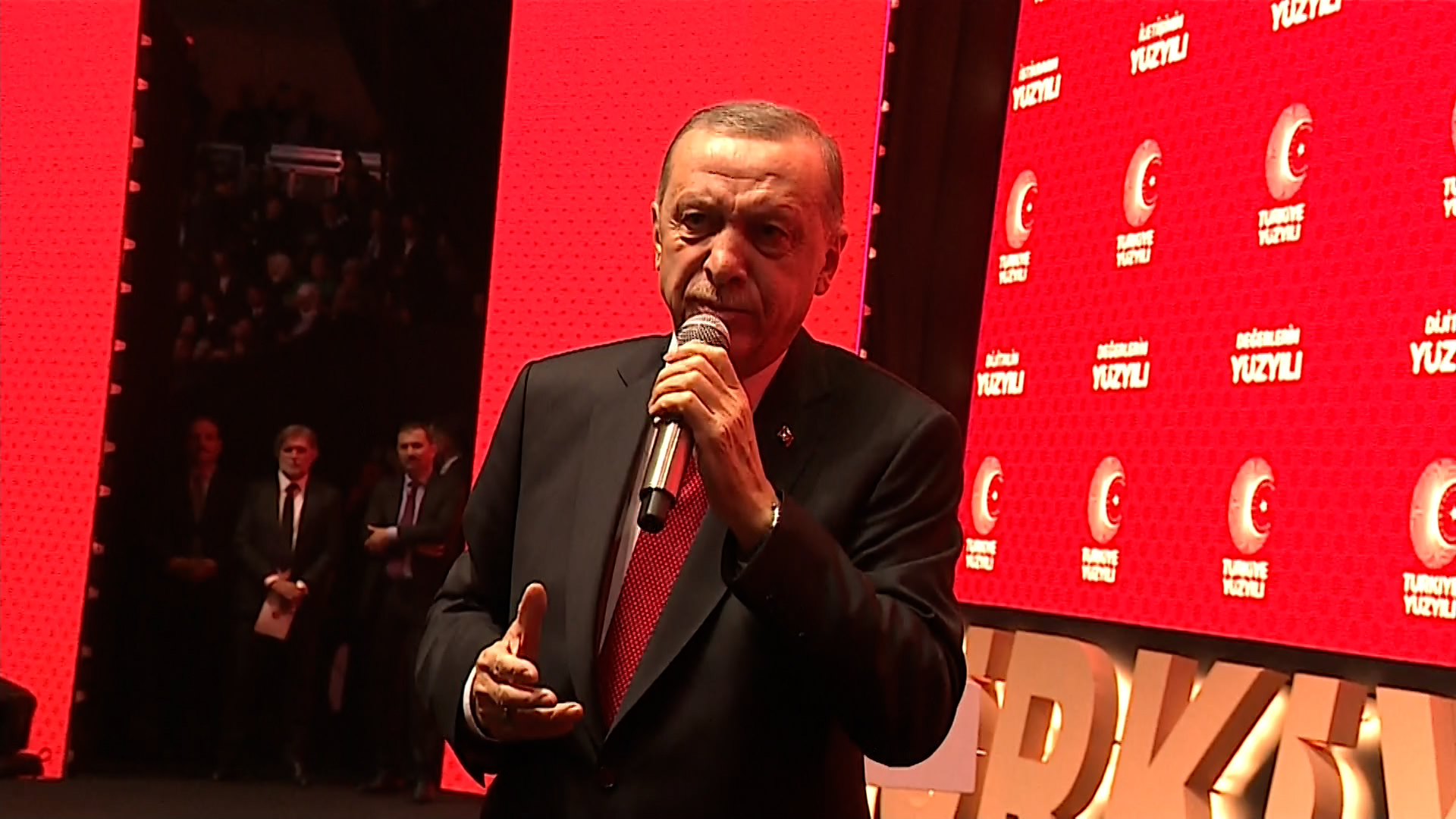 'Türkiye'nin Yüzyılı' toplantısında Cumhurbaşkanı Erdoğan'dan önemli açıklamalar