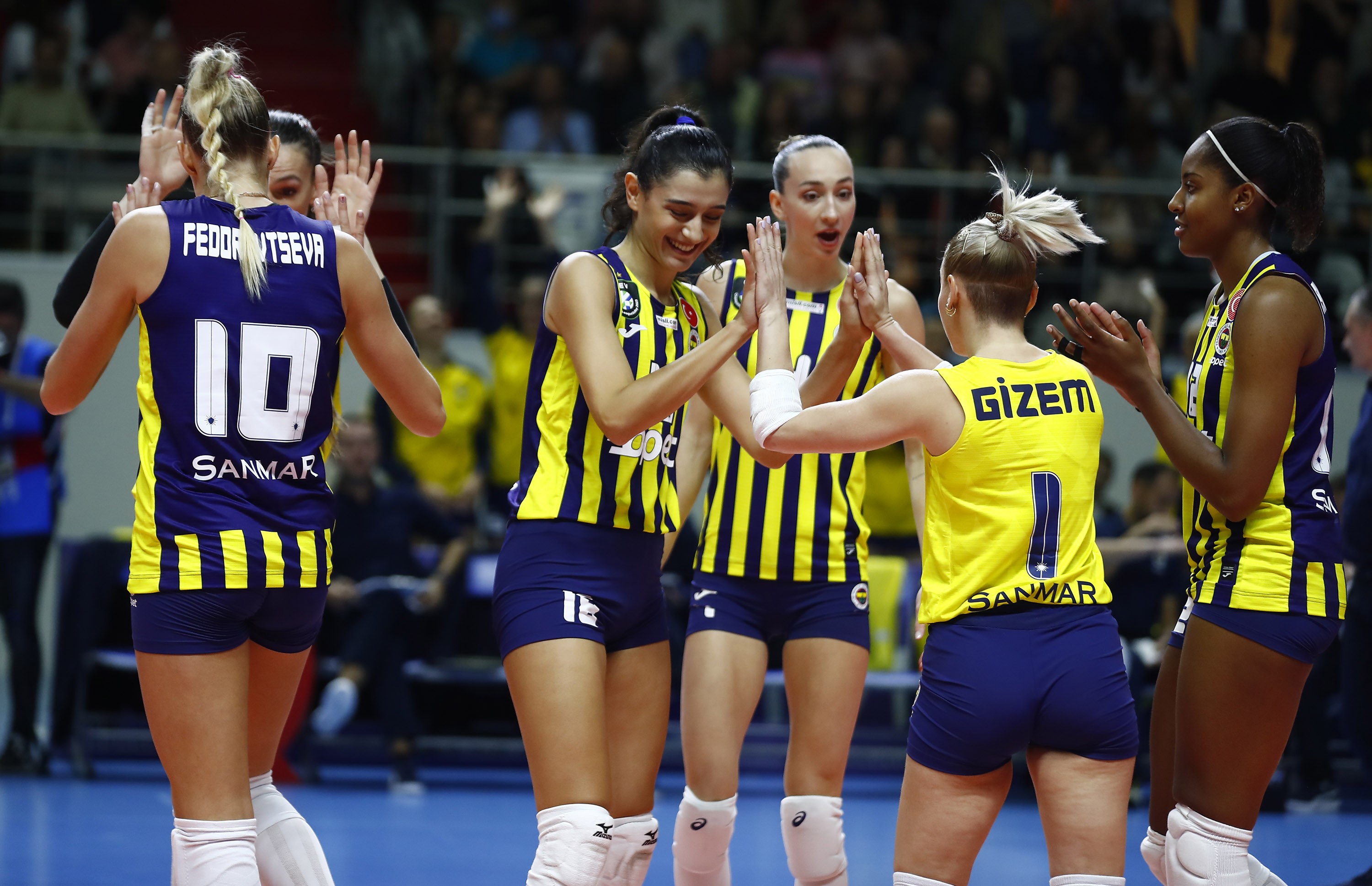 Fenerbahçe, Vakıfbank'a kredi vermedi