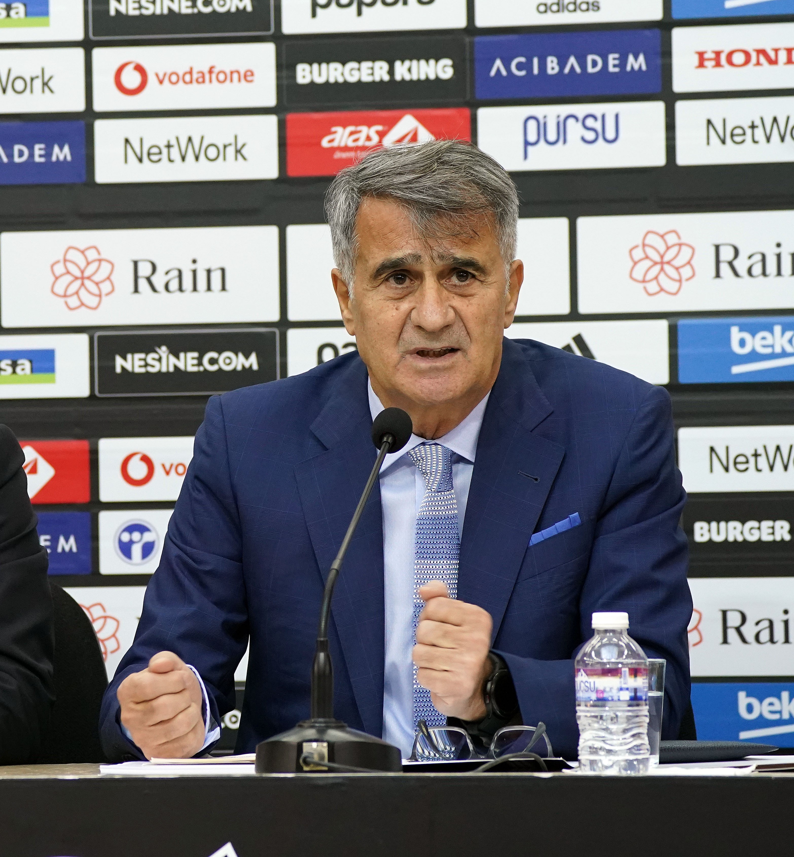 Beşiktaş'ta ikinci Şenol Güneş dönemi resmen başladı