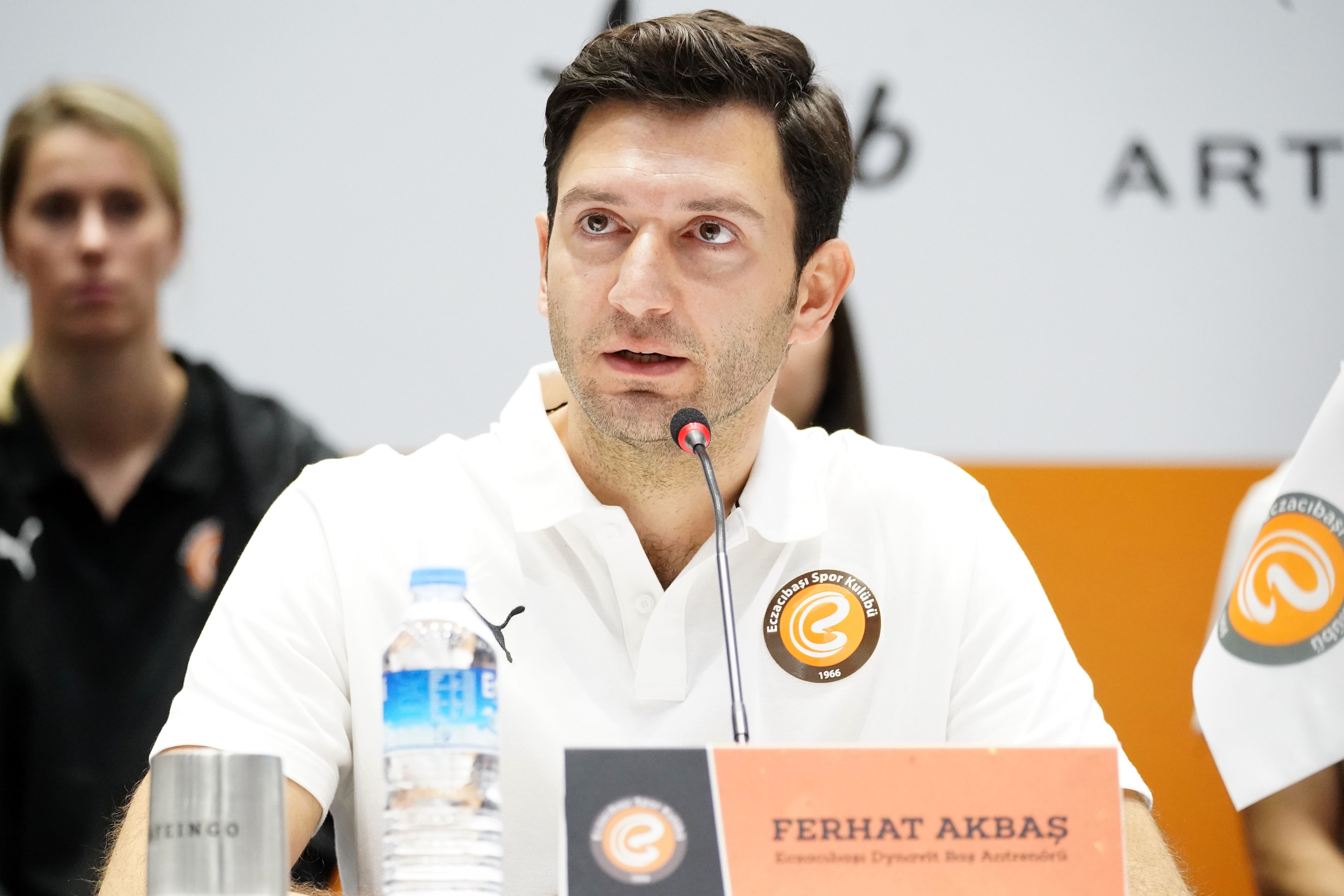 Eczacıbaşı Dynavit sezon açılışını gerçekleştirdi