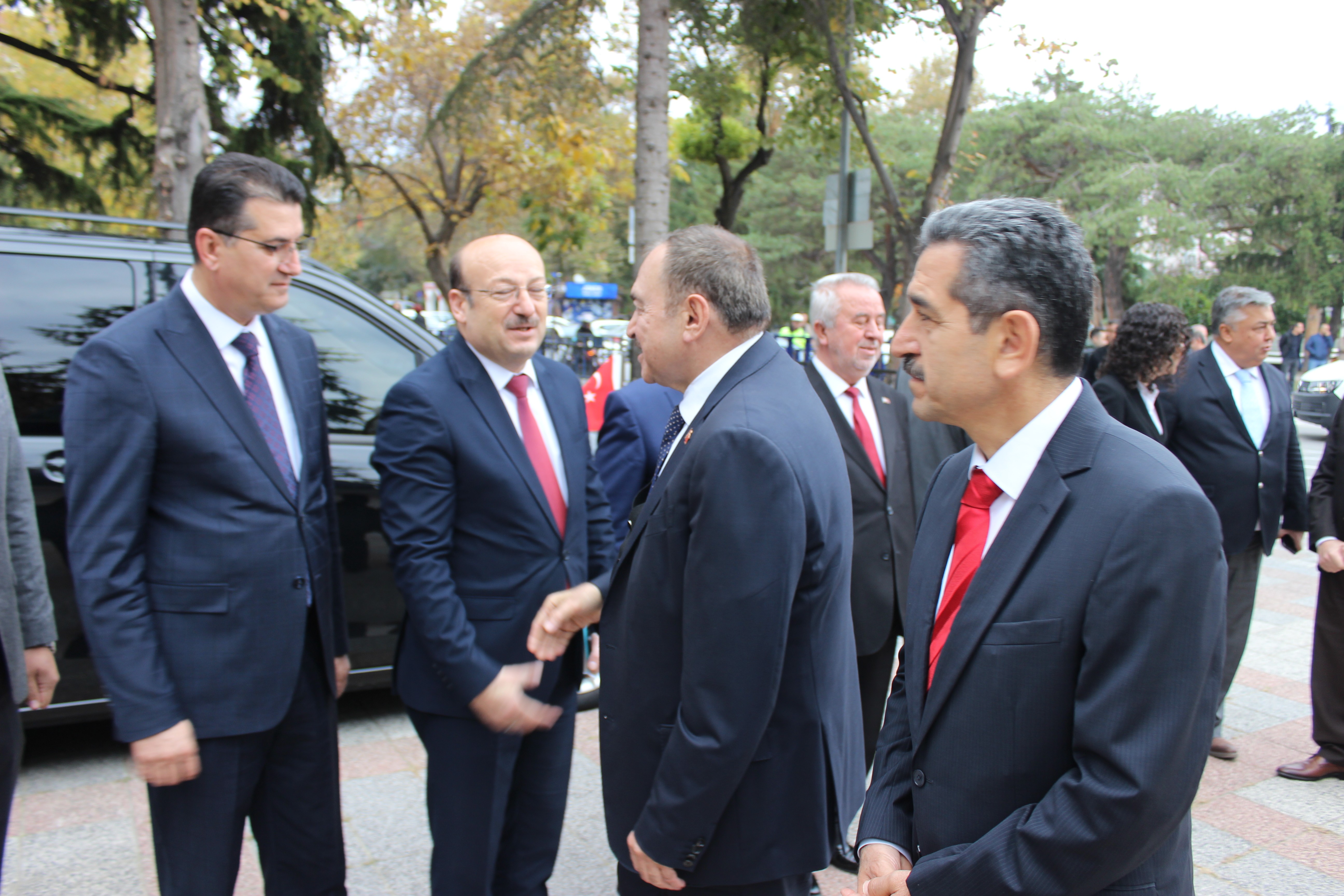 Eroğlu'ndan İBB'ye Haliç eleştirisi: 'Bakarsan bağ, bakmazsan dağ olur'