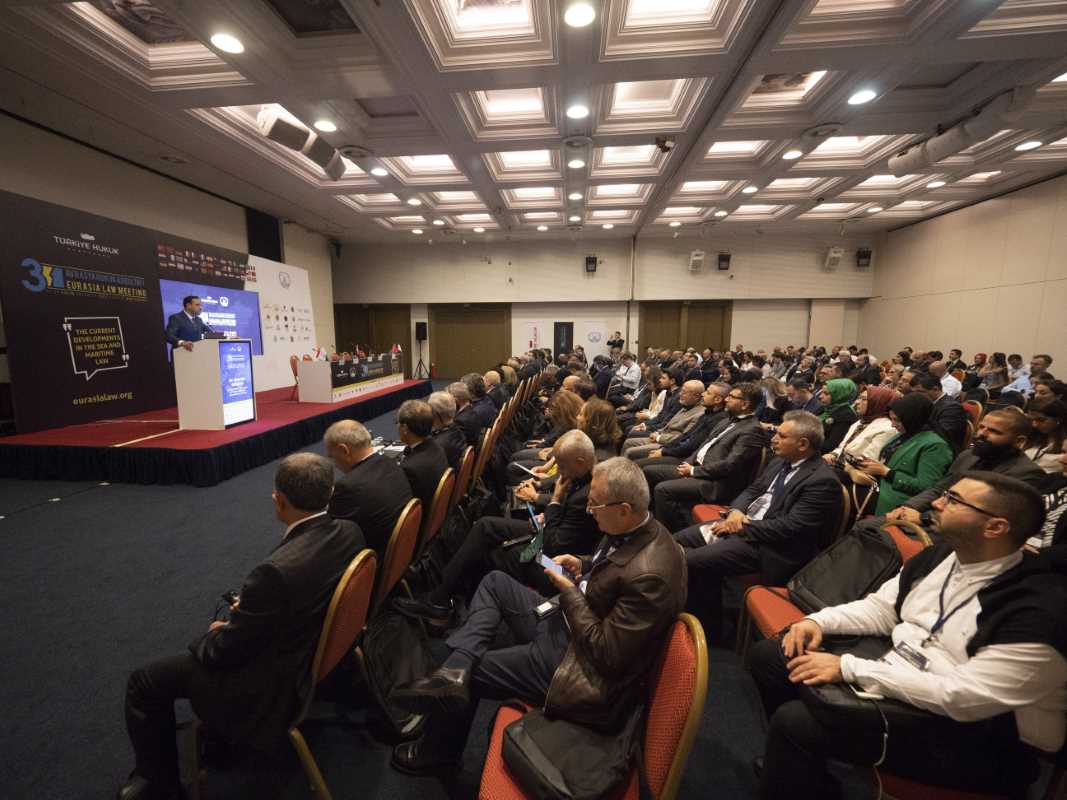 Üçüncü Avrasya Hukuk Kurultayı Karadağ’da başladı