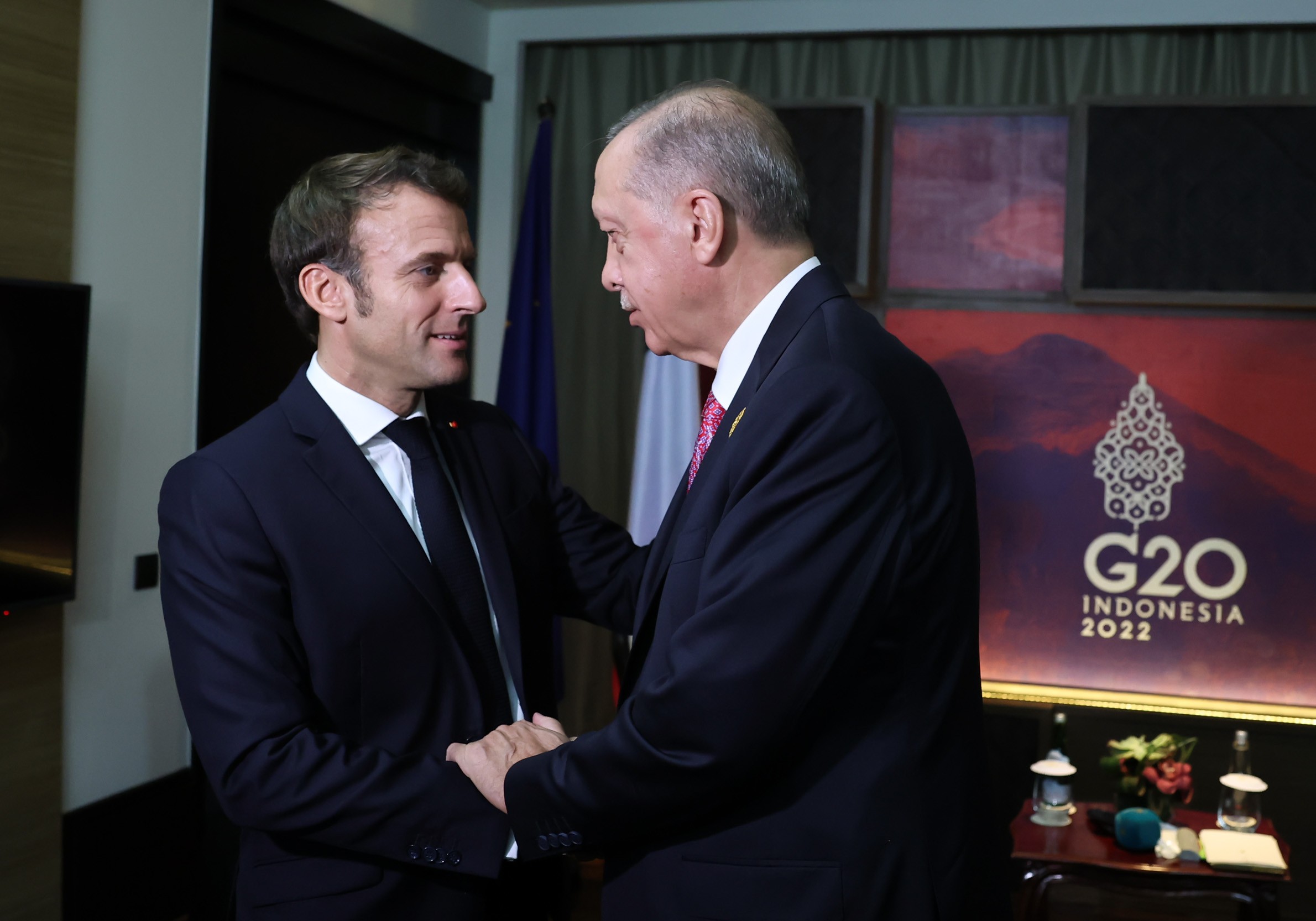 Cumhurbaşkanı Erdoğan, Biden ve Macron ile görüştü