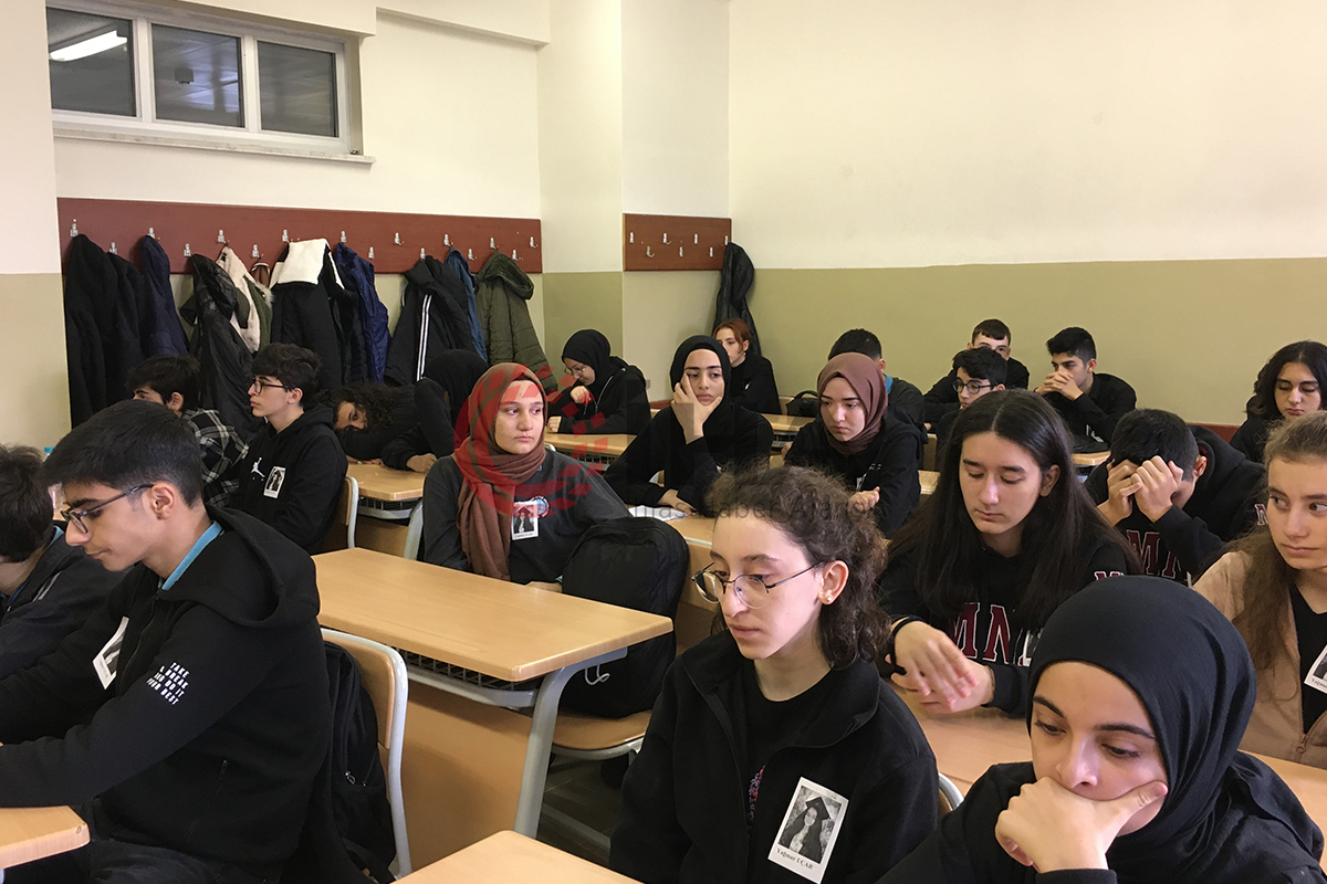 Terör saldırısında hayatını kaybeden Yağmur Uçar okulunda törenle anıldı