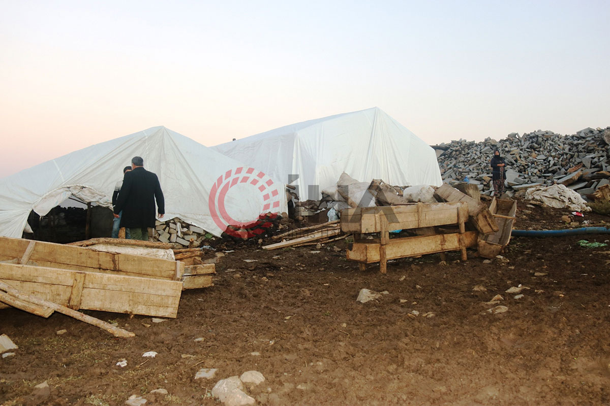 Göçerlerin çoluk, çocuk demeden hayvancılığa adanan zorlu yaşamları