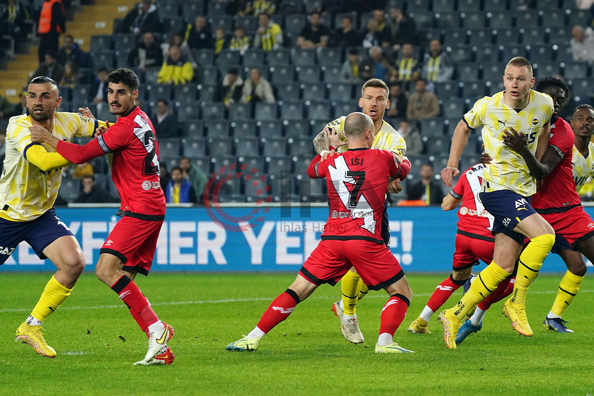 Fenerbahçe, Rayo Vallecano’yu 3-1 mağlup etti