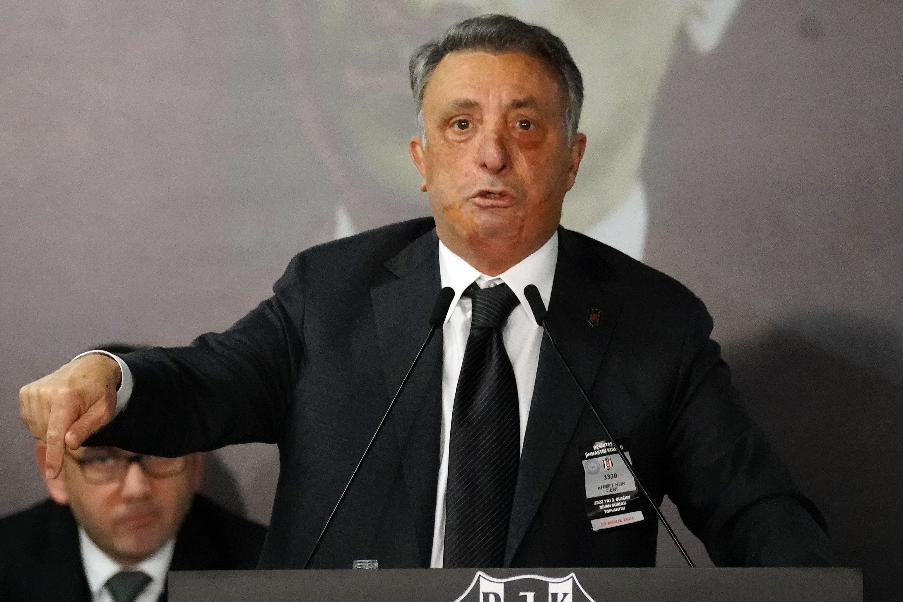 Ahmet Nur Çebi: 'Burada 'burayı yönetecek adam yok' demek yakışık almadı'