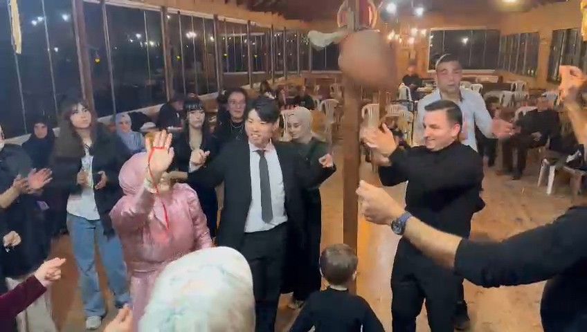 Sevdiği kızla evlenmek için 7 bin 238 kilometreden Rize'ye geldi