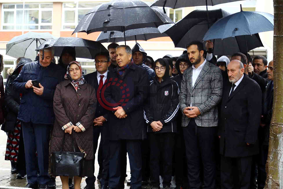 Terör saldırısında hayatını kaybeden Yağmur’un anısına okuluna fidan dikildi