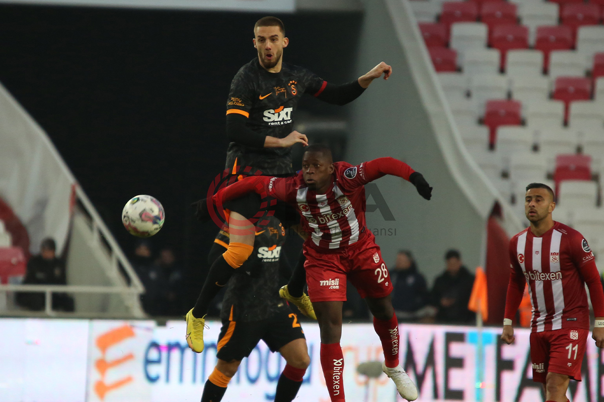 Galibiyet 90+5'te geldi! 3 puan Galatasaray'ın