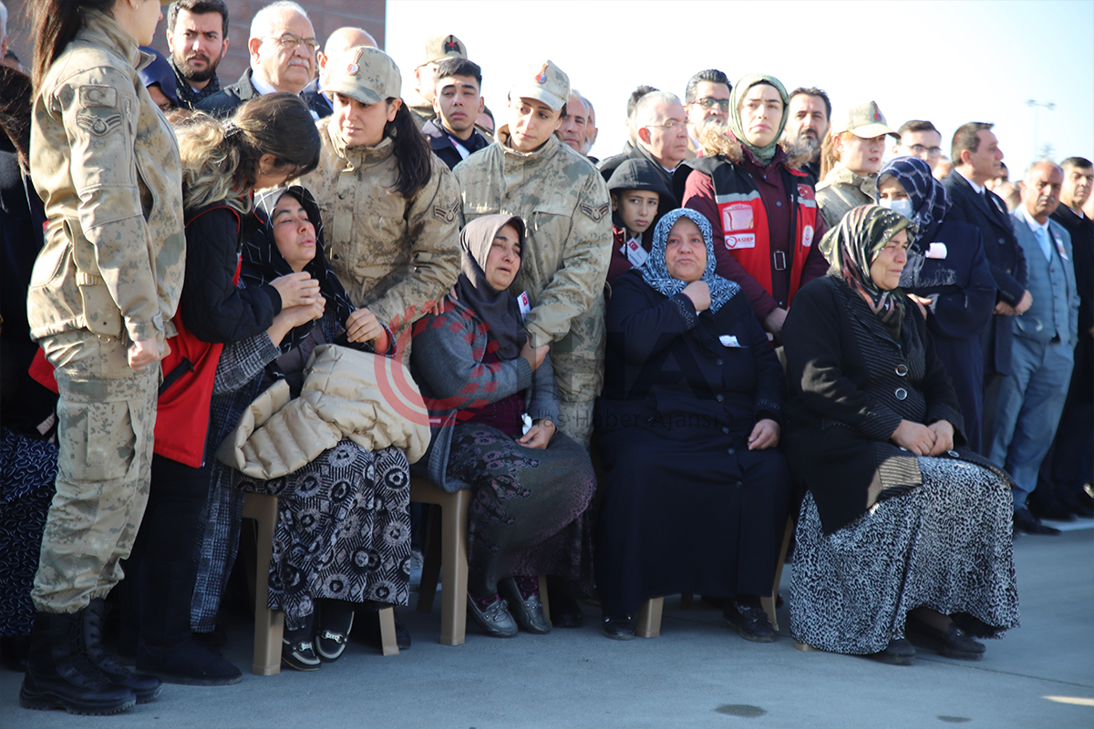 Şehit Piyade Sözleşmeli Er Korkmaz’ın cenazesi Gaziantep'e getirildi