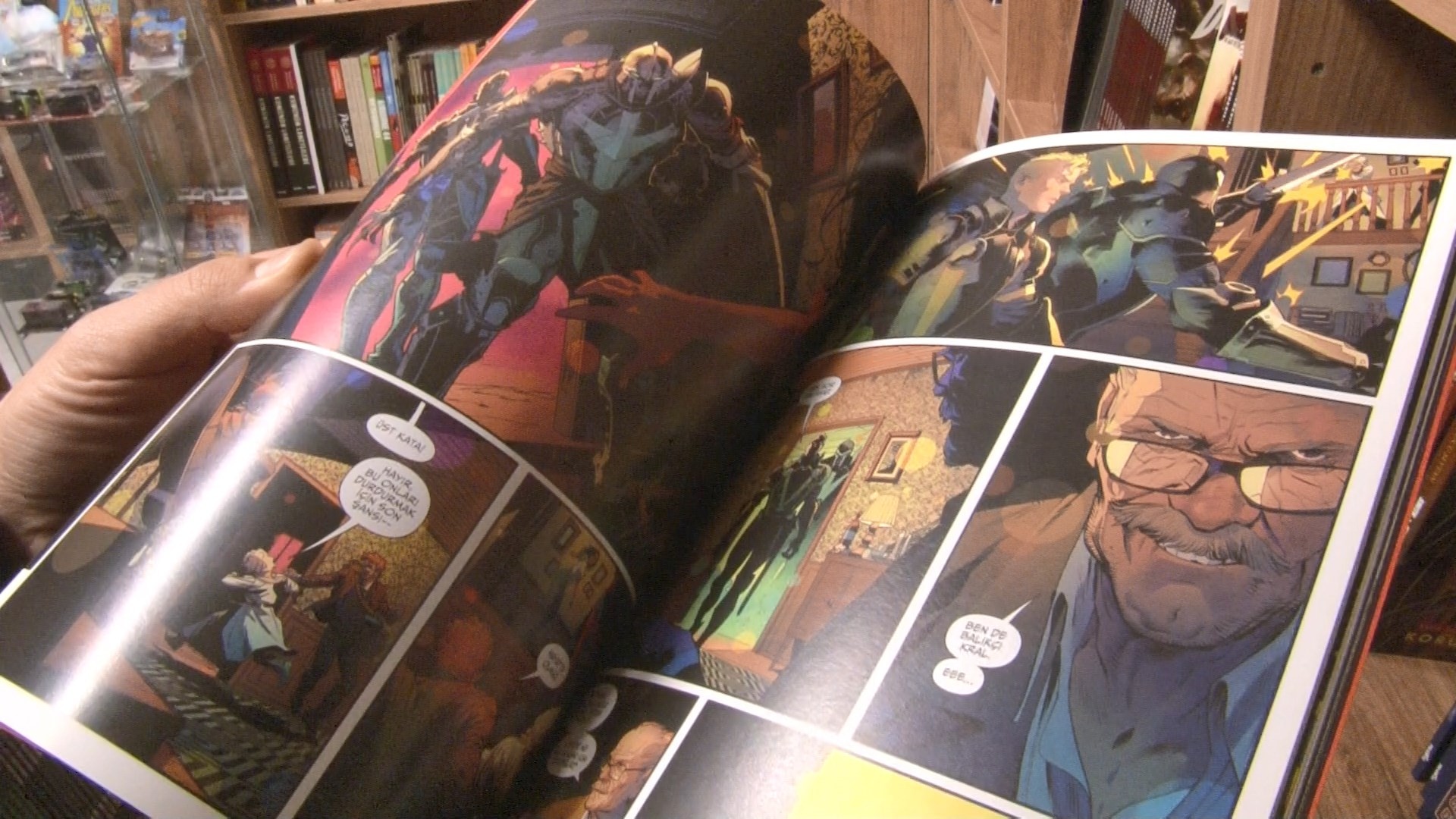 Tüm kahramanlar bu dükkanda