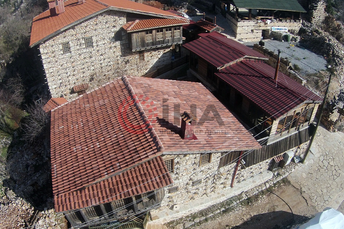 Terk edilmiş köye 1 yılda 80 bin ziyaretçi